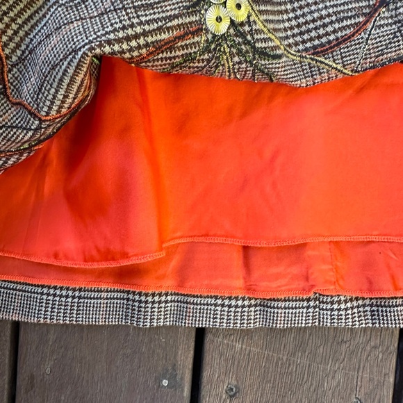 Ruth wool skirt from Newbury Street boutique - Picture 4 of 10